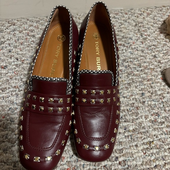 Tory Burch 55mm Studded Loafer Block Heel Slip On Royal Burgundy- Size 10 - Picture 2 of 12